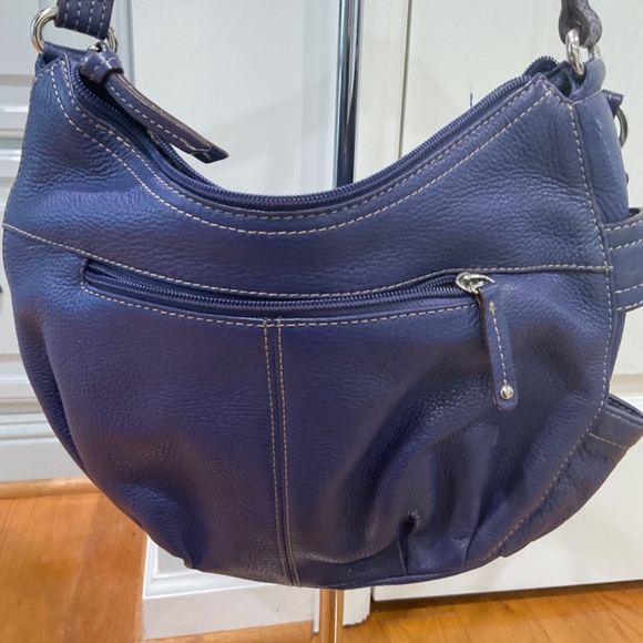 Tignanella Purple Leather Shoulder Purse and Matching Key Fob, NWOT - Picture 3 of 4